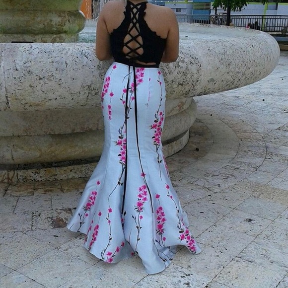 Beautiful Prom Dress😍